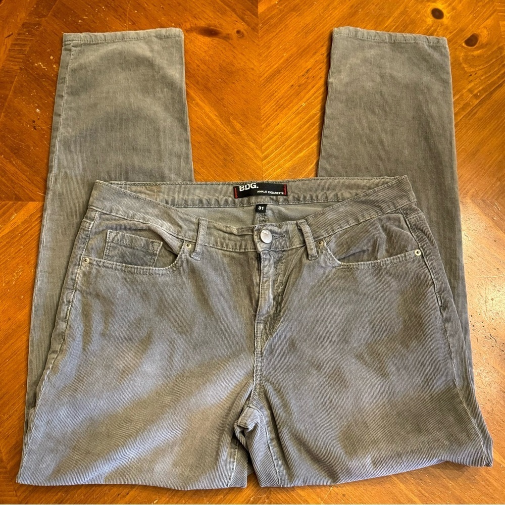 BDG Gray Corduroy Pants Size 31 Ankle Cigarette Stretch 34 x 29 Minimalist - Picture 2 of 16